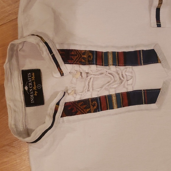 Indian Crafts by Runi Maki White Shirt - Picture 2 of 6